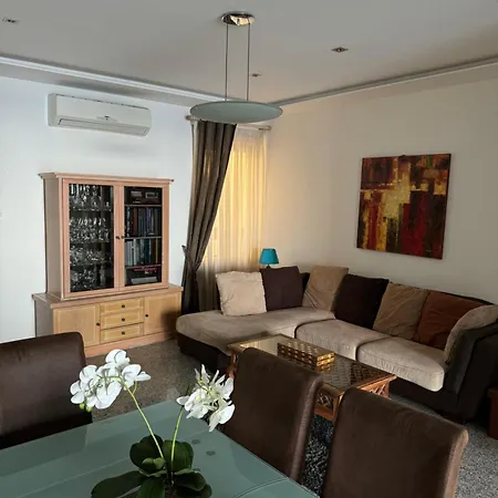 Seaview Tower *