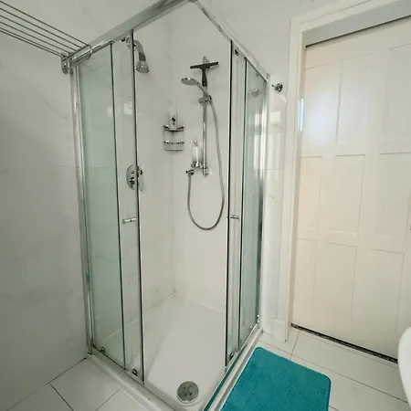 Seaview Tower Apartament *